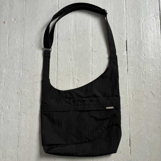 The Curve Bag